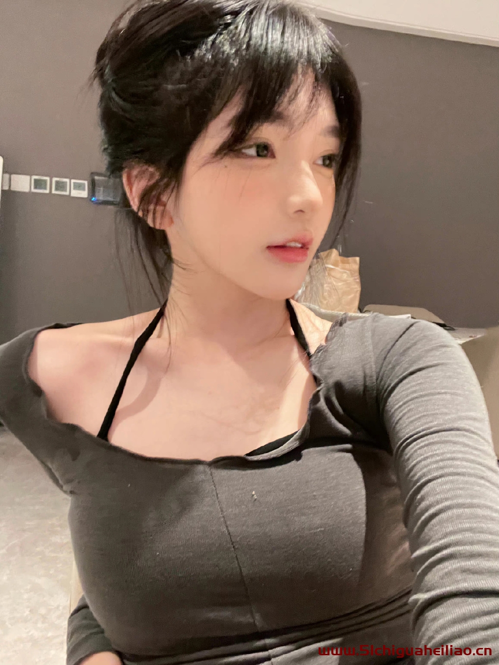 51吃瓜网重磅爆料:崔洁的今日大瓜盘点!